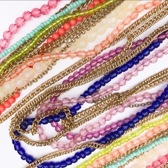 𝅺Aldo Multilayer and Multicolour Beaded Necklace - Picture 3 of 13